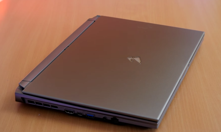  기가바이트 AORUS 15G  i7 XB 게이밍 노트북 중 최고인 이유