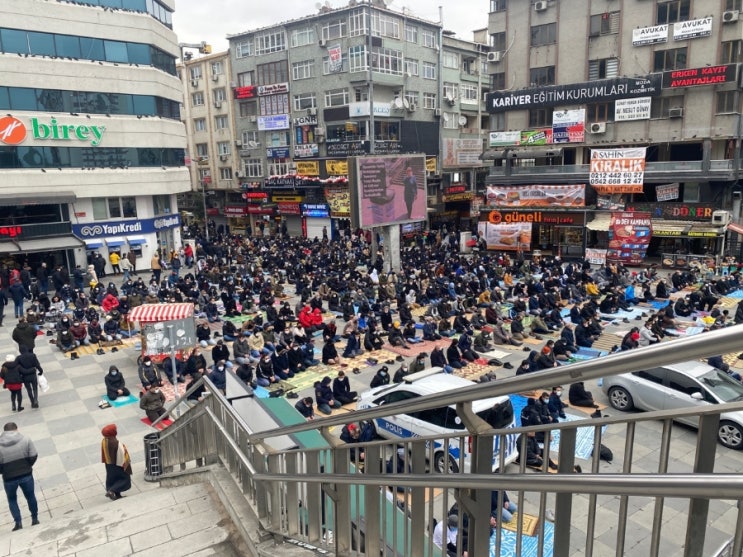  성스러운 금요일. 기도하는날 우리동네