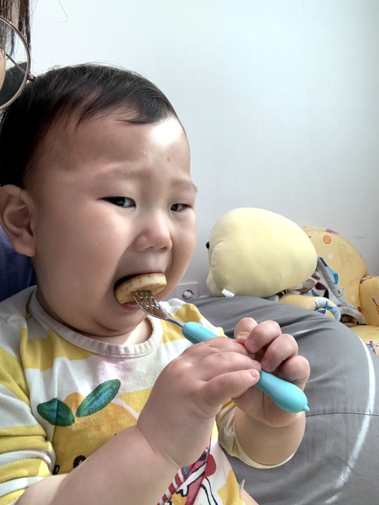  아이 반찬 두부봉으로 초간단 해결!