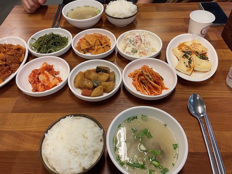  단아한 밥상 | 정자역 백반 | 정자동 밥집 