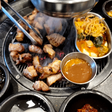  서대문 쫀득살 맛집 원조 부안집