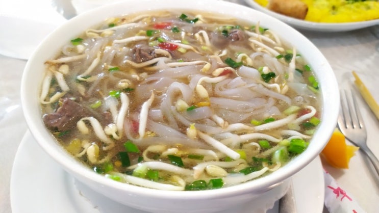 해외 맛집 - 타슈켄트 베트남 쌀국수집 베트남사람현지인운영