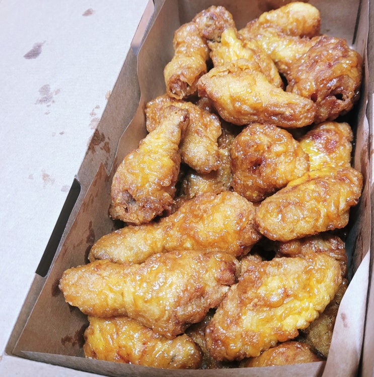  교촌치킨 허니콤보 구산역점