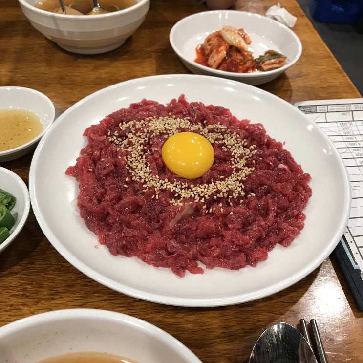  광장시장 맛집 : 육회자매집