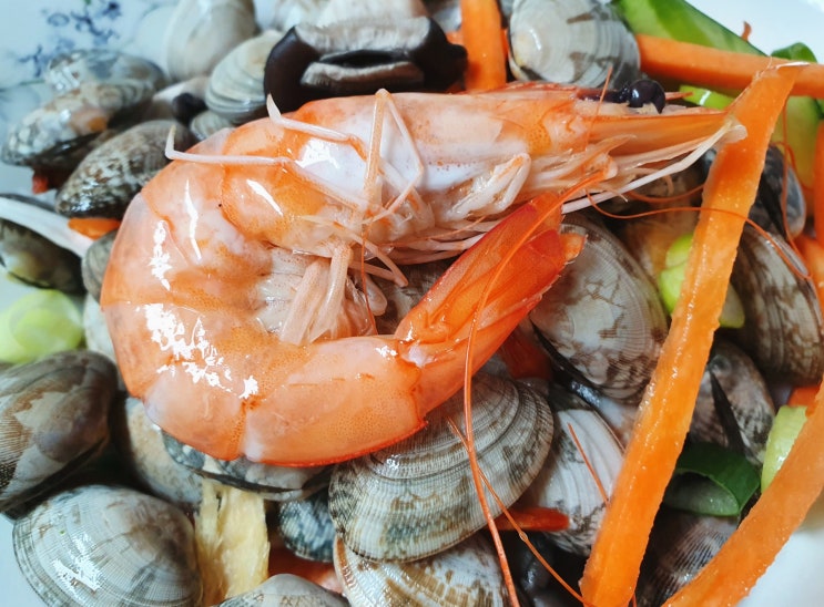  인천 서구 원당동 복이네칼국수_바지락이 살아 숨쉬는 시원하고 쫄깃한 해물칼국수c
