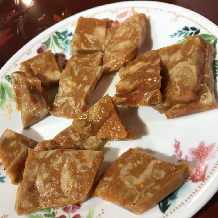 처음으로 맛 본 닭발편육 / 슬쌍디아빠