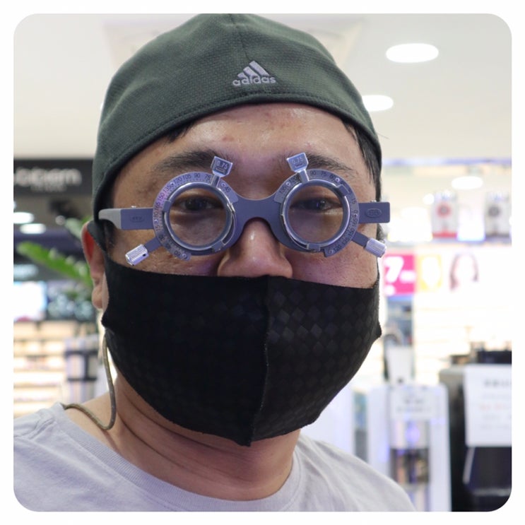 다비치 안중터미널 안경::시력검사 정확/티타늄 안경테 싸게 득템!