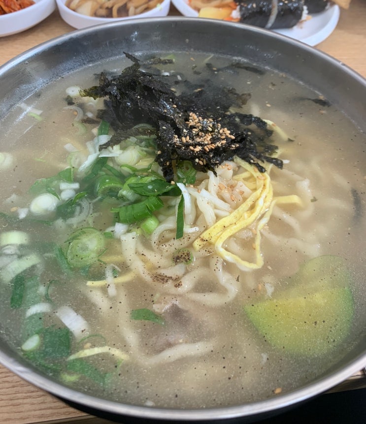  [통영 맛집 추천] 통영 칼국수가 맛있는 통영 통통칼국수! 칼국수 너무 좋아...