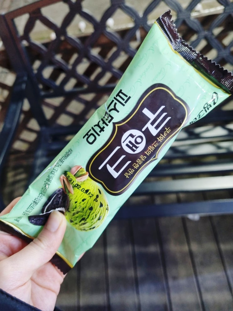  [쿠앤크] 피스타치오맛 아이스크림 나왔네요:)