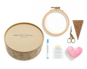  [대박할인] 프랑스 자수 기본 도구 세트 14,400 원 40% 할인