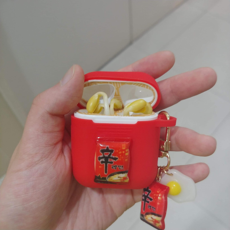  친구에게 에어팟을 빌려주었더니 진짜 콩나물이 되서 왓다