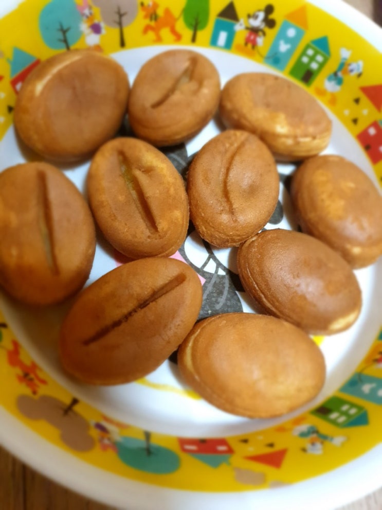  콩빵 커피콩빵