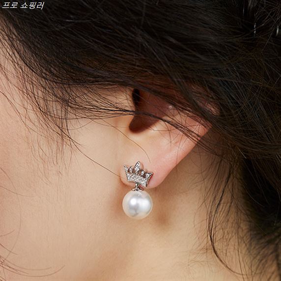  [특가제품] 제이에스티나 여성용 Basic Tiara 귀걸이 JJT1EI7AF445SW000 76,500 원 