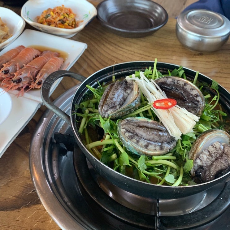  산방산 초가집 탐방기