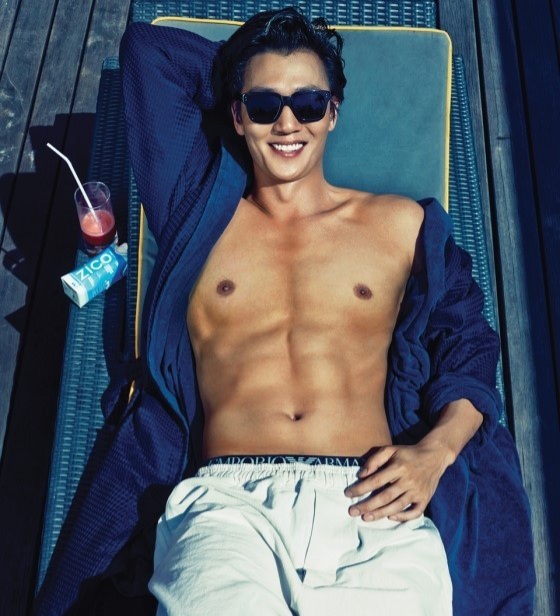 루카 김래원, 몸이 참 멋지네요!!(+드라마 나이 살 리즈 복근)