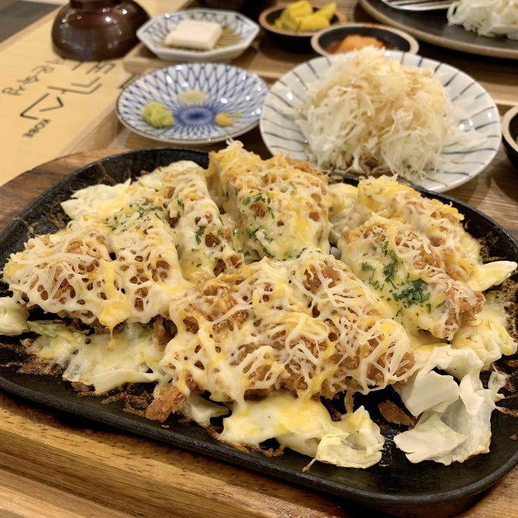  보라매 맛집 부엉이 돈가스 눈꽃치즈돈카츠, 김치돈카츠, 부엉이돈카츠