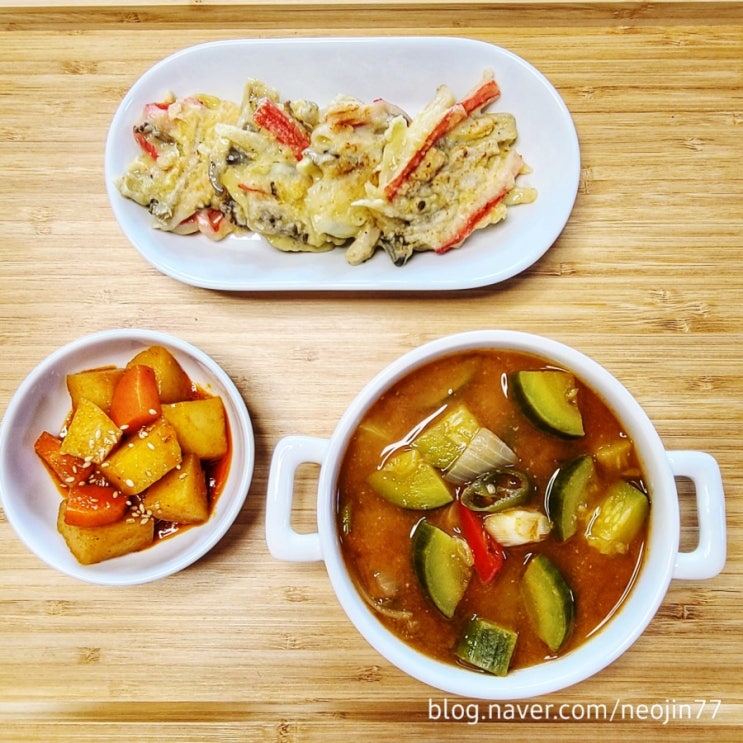 애호박된장찌개 감자조림 맛살느타리버섯전 맛있는 집밥메뉴와 레시피