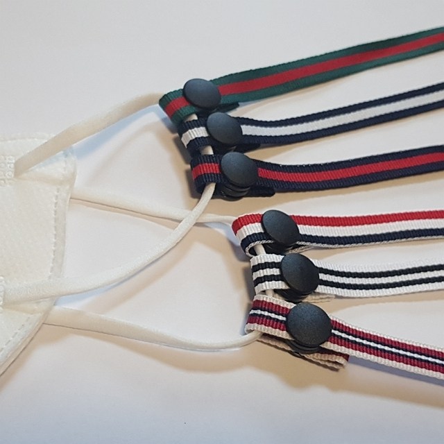 요즘 인기있는 2021 새해 선물 포장 MASKSTRAP 개별포장 수제 핸드메이드 명품 고급 주문제작 개별포장 단체선물 스트라이프 삼선 줄무늬 똑딱이 마스크 스트랩 줄 걸이 목걸이 요즘 인기있는 2021 새해 선물 포장 MASKSTRAP 개별포장 수제 핸드메이드 명품 고급 주문제작 개별포장 단체선물 스트라이프 삼선 줄무늬 똑딱이 마스크 스트랩 줄 걸이 목걸이