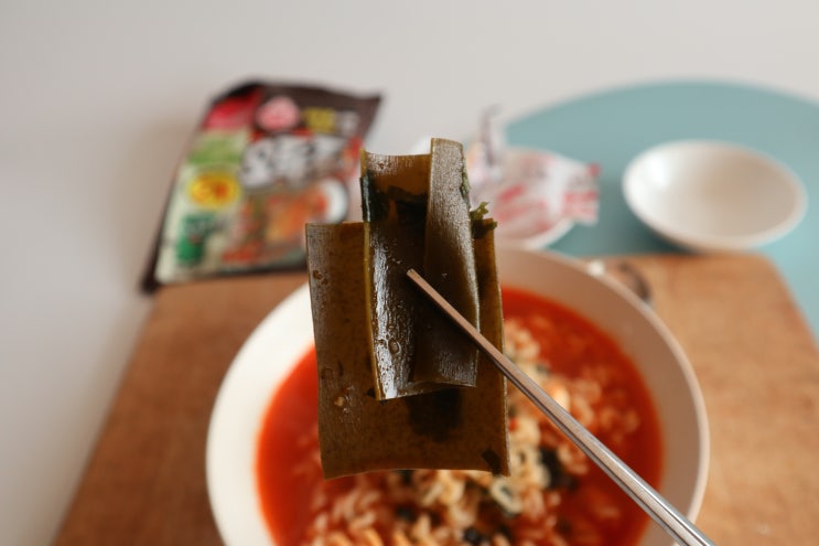  오뚜기 오동통면, 통통한 면발에 다시마 2개