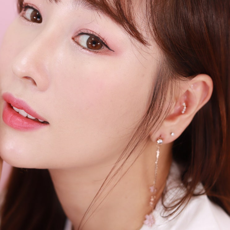 여신강림 웹툰 X 올마이띵스 트루뷰티 썸러브 콜라보 3종 메이크업 여신강림 웹툰 X 올마이띵스 트루뷰티 썸러브 콜라보 3종 메이크업