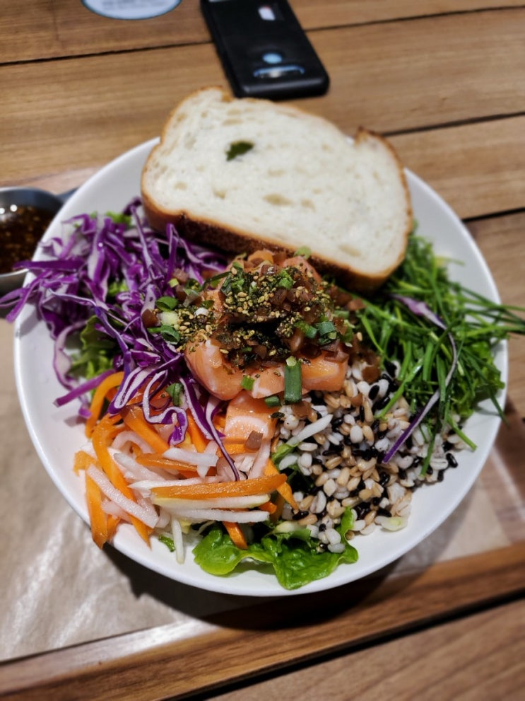  강남역 샐러드 맛집 피그인더가든 연어포케 비건샐러드 나의 라임 타코보울