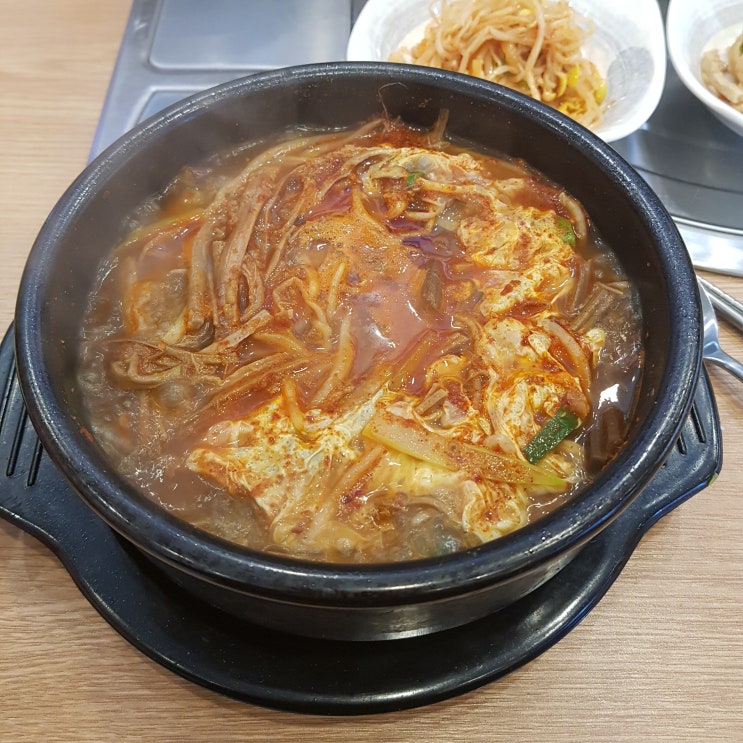  뜨끈한 육개장
