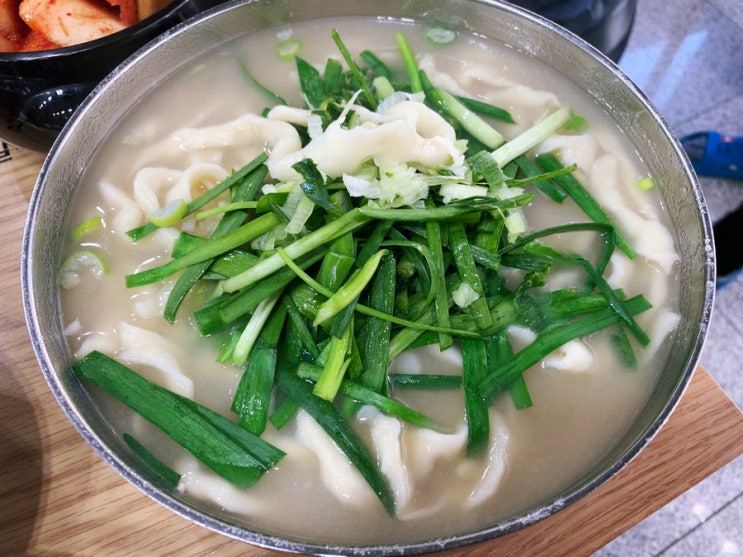  교문동 맛집 추운 날 생각나는 잉꼬칼국수