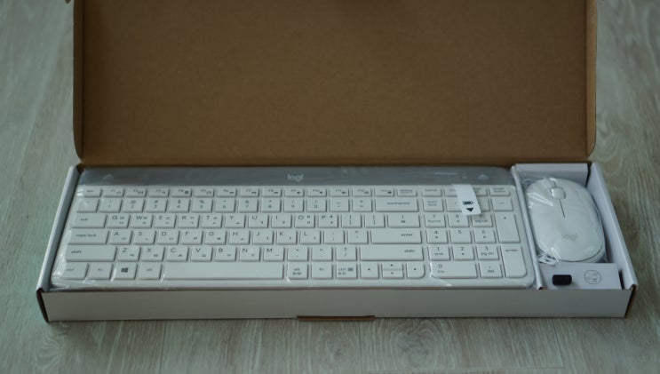  로지텍 MK470 슬림 무선 키보드 마우스 세트 개봉기 및 사용기