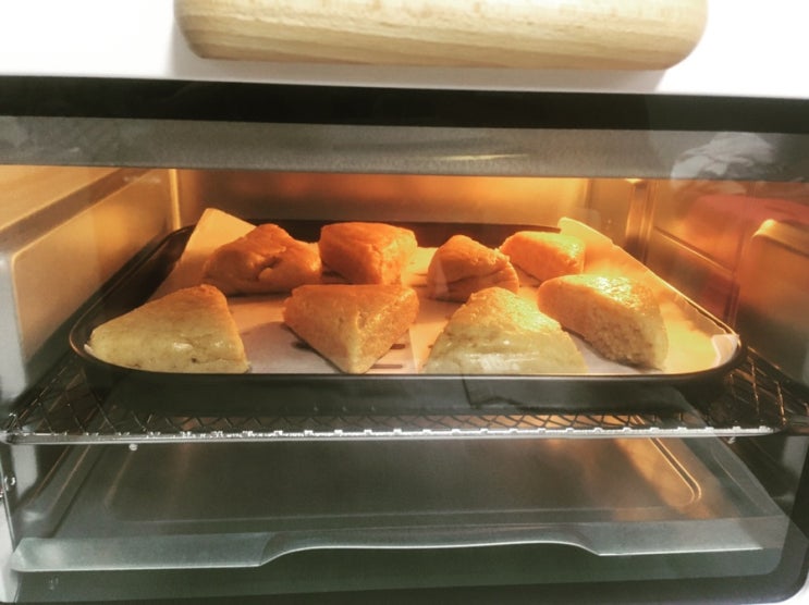  초보 베이킹 도전기 _ 피나포레 땅콩버터 & 잼 스콘 , 피나포레 바닐라 라즈베리 마카롱 , 대파스콘 , 상투과자 , 코코넛로쉐 , 황치즈쿠키
