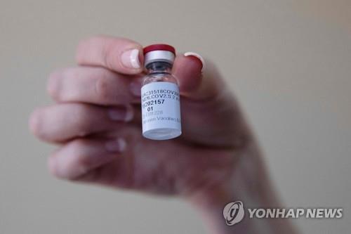 美 FDA, 1회 접종으로 충분한 J&J 백신 긴급사용 여부 심사 임박 美 FDA, 1회 접종으로 충분한 J&J 백신 긴급사용 여부 심사 임박