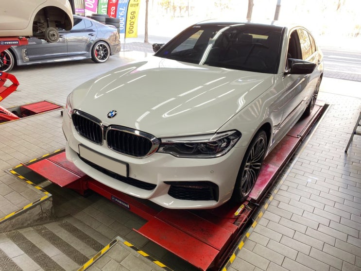 BMW 5시리즈 G30 520I 530I 520D 승차감과 정숙성이 좋은 금호타이어 마제스티9 교체.