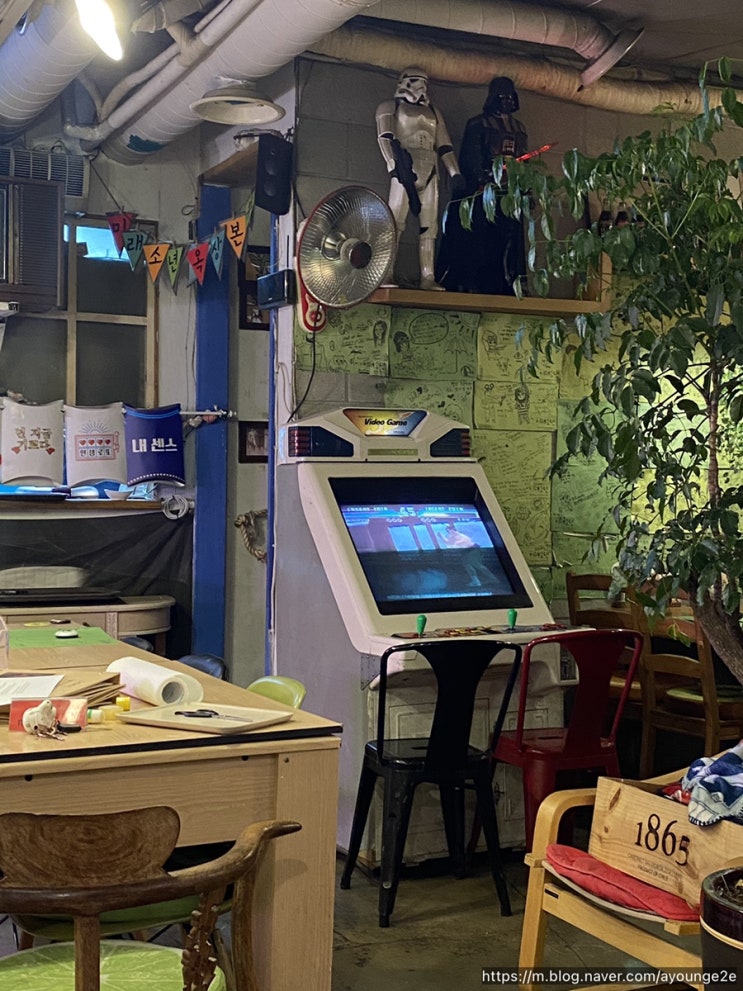  [신사맛집/가로수길맛집] 신사역 분위기 좋은 키덜트 식당 청춘식당미래소년