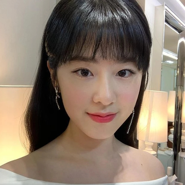 박혜수 나이 피해자 모임 논란 확산에 드라마 디어엠 첫방 무기한 연기