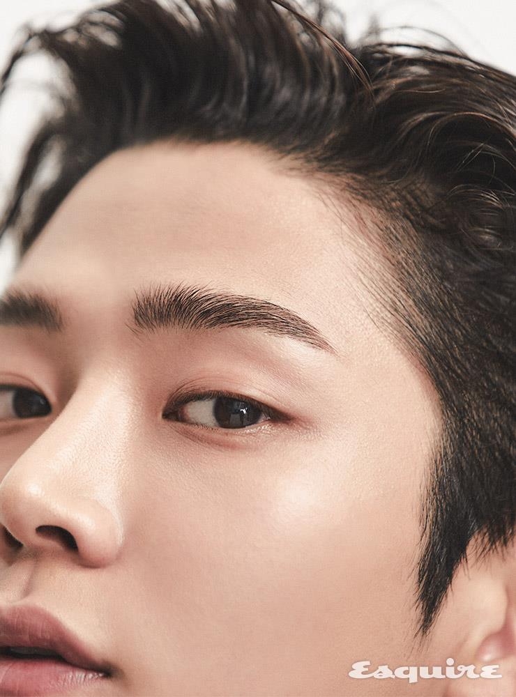  <에스콰이어> 2021 MAR; 로운 x 토즈(Tod's) 화보/인터뷰