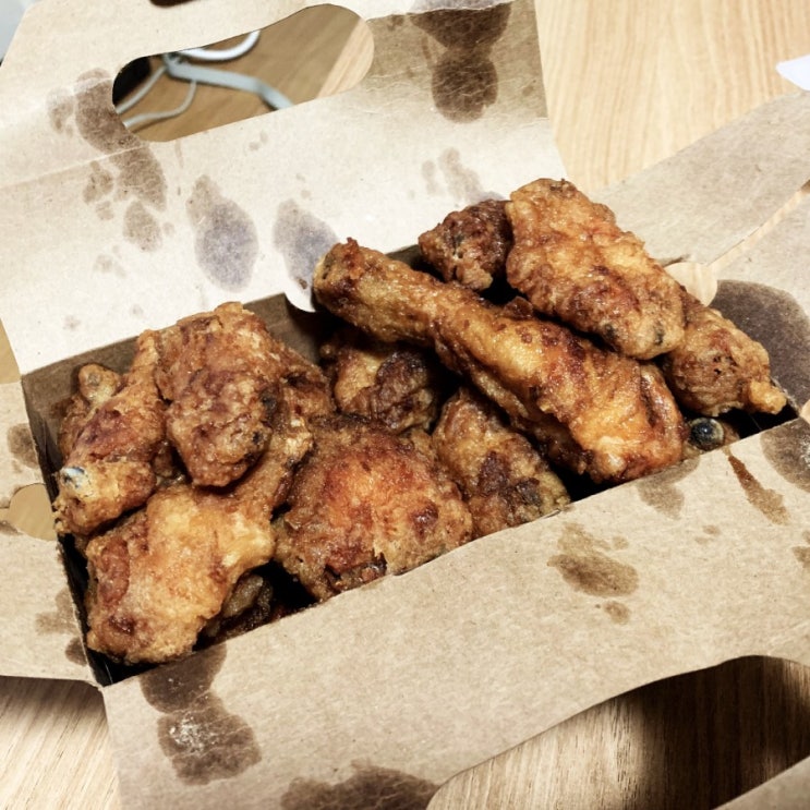  맛있는 오리지날 교촌치킨 노량진점 내돈내먹 후기