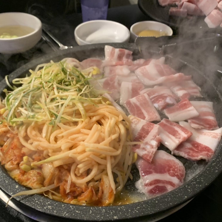  [21년 2월] #3 선유도 천이오겹살/선유도 오늘의 빵/올리브영 우디한 가성비향수 니어리스트 벗 로스트/강남역 베이커리 로컬 bakery local