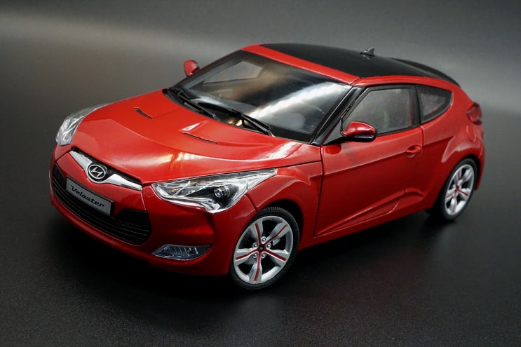  CM Hyundai Veloster (현대 벨로스터)