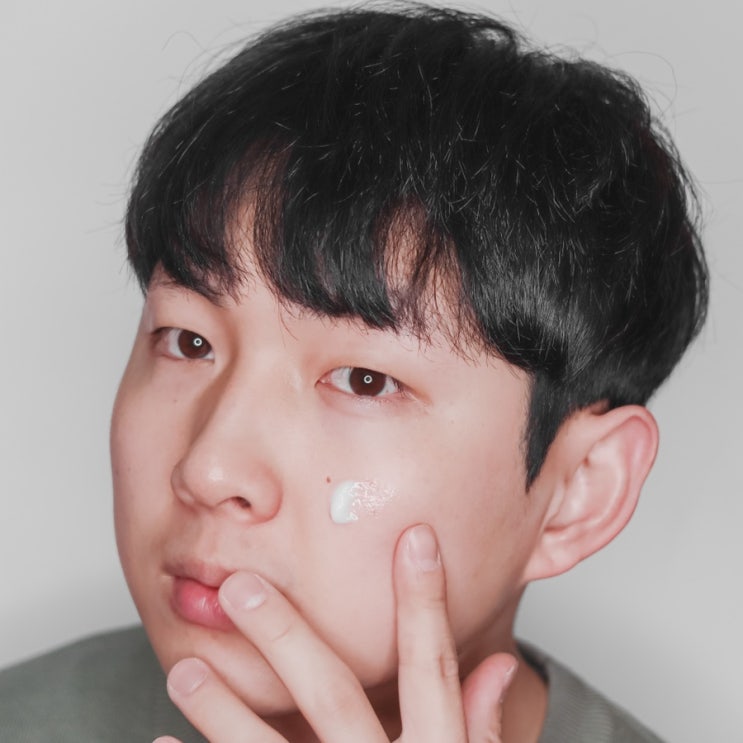  건조한 피부 가려워도 긁지 말고 아토페론 캄 크림