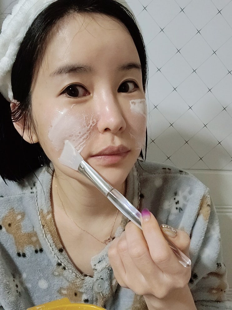 진주가루팩 천연팩 으로 진주가루꿀팩 안색이 환해진다 ! 진주가루팩 천연팩 으로 진주가루꿀팩 안색이 환해진다 !