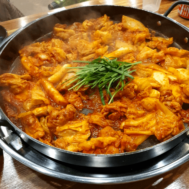  옥정 닭갈비 : 춘천골 닭갈비 얌얌긋