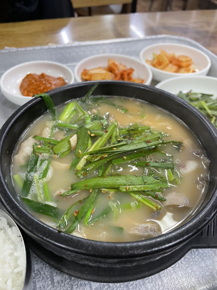 하단 돼지국밥 맛집ㅣ나의 국밥집 Top3안에 드는 큰샘돼지국밥