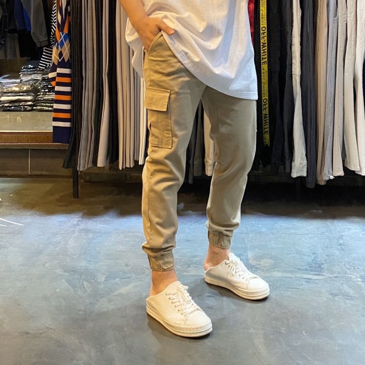 가성비 뛰어난 어썸블랑 빅사이즈 카고 스판 조거팬츠 (S~4XL) 좋아요 가성비 뛰어난 어썸블랑 빅사이즈 카고 스판 조거팬츠 (S~4XL) 좋아요