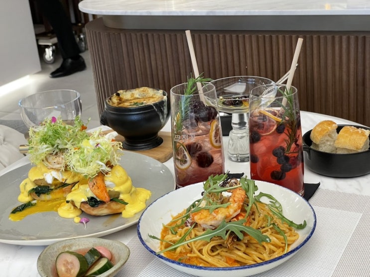  [압구정로데오 맛집] 카페 시그니처키친스위트 청담동 핫플 (맛, 가격, 서비스, 셰프 오스틴 강 포토타임)
