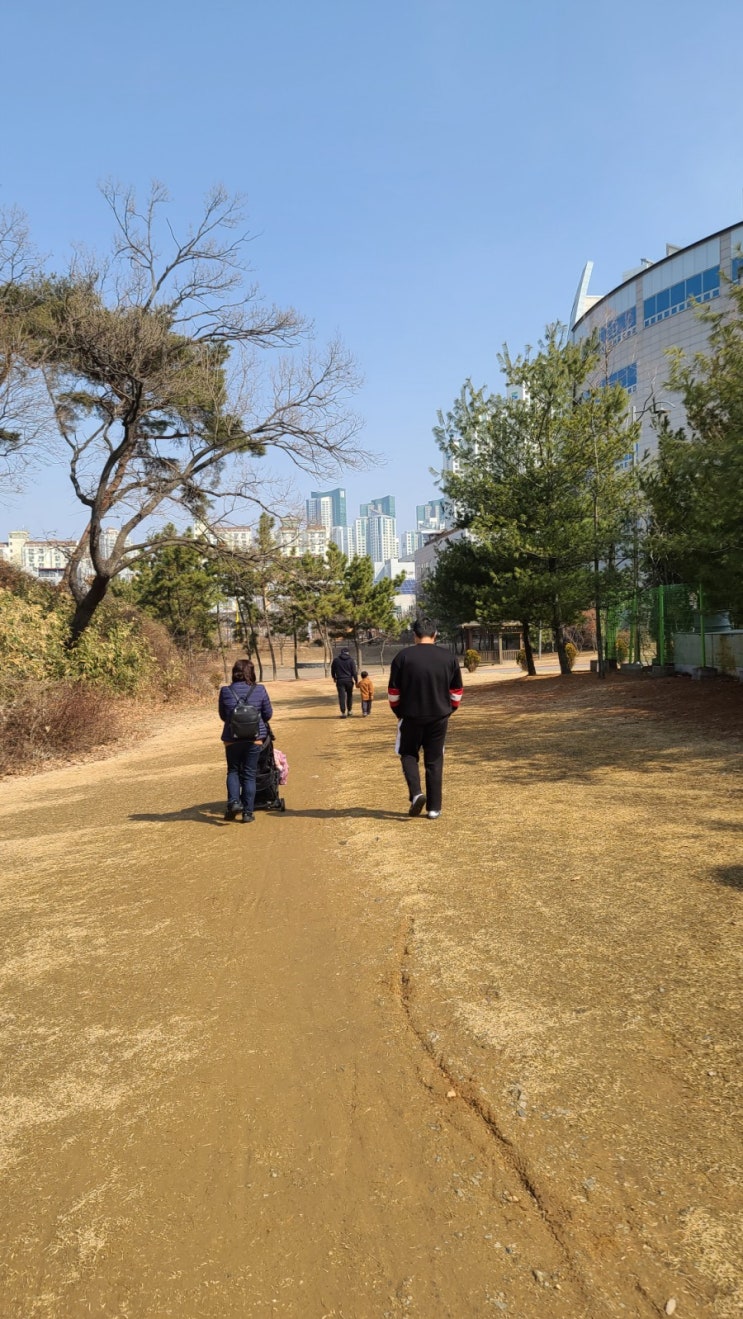  21개월 늘솔길 공원 산책