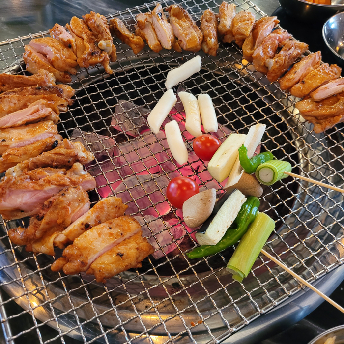 신당동닭갈비 한방숙성 약수참숯불닭갈비