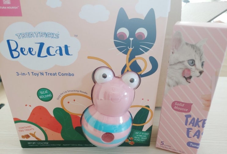  네추라 너리쉬 비즈캣 세트, 혼자놀기의 진수를 보여주마
