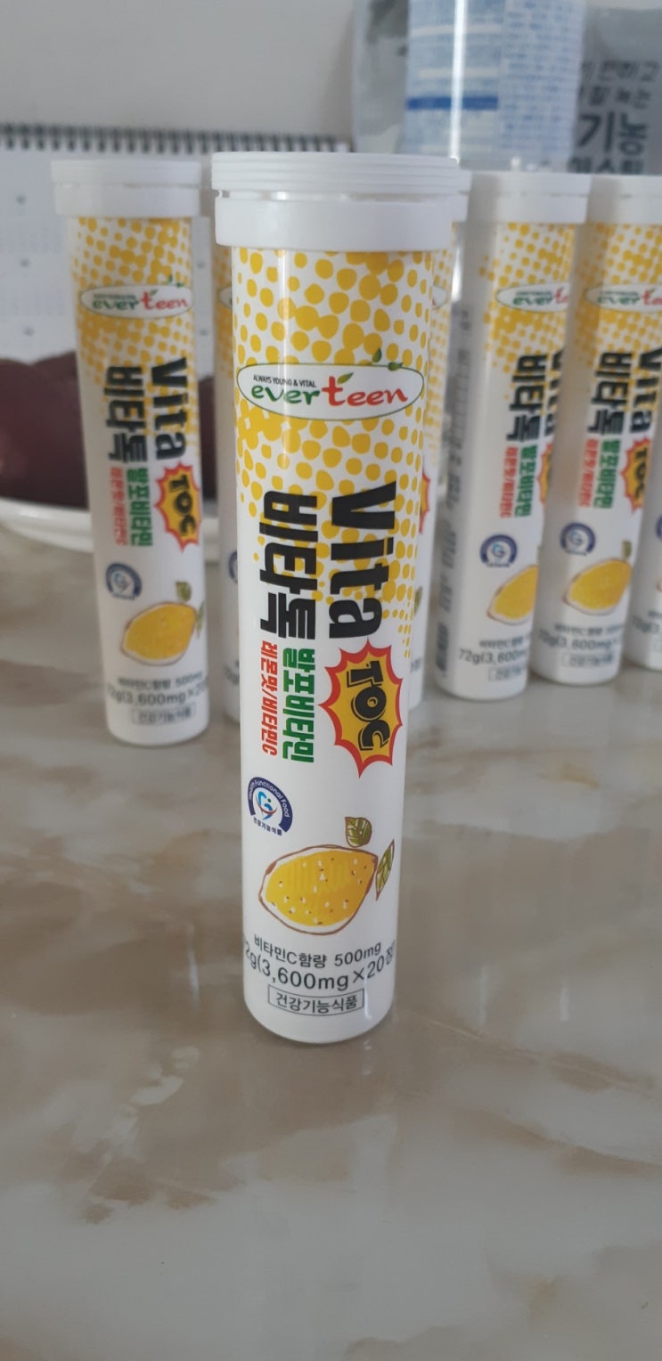  생기를 더하는 비타톡 발포비타민(맛있는)