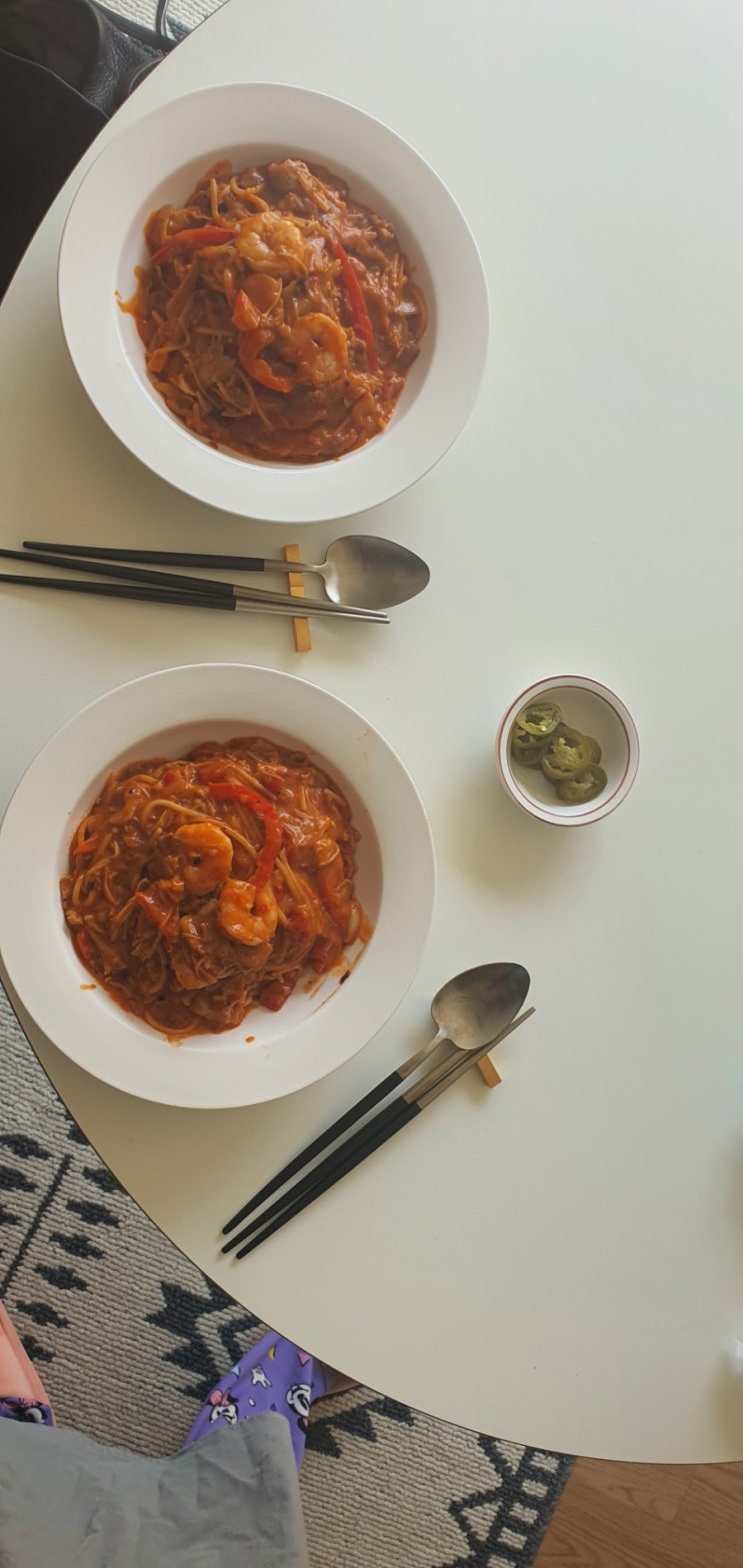  집에서 남은재료로 파스타만들기!