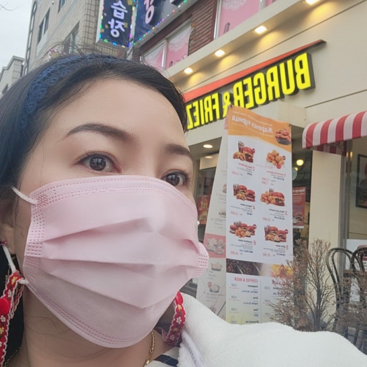  안산 원곡동 버거앤프라이즈 다문화특구점