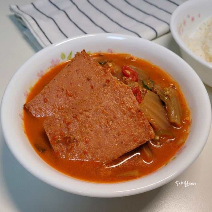 스팸김치찜 찌개 끓이는법 언제먹어도 꿀맛 스팸김치찜 찌개 끓이는법 언제먹어도 꿀맛